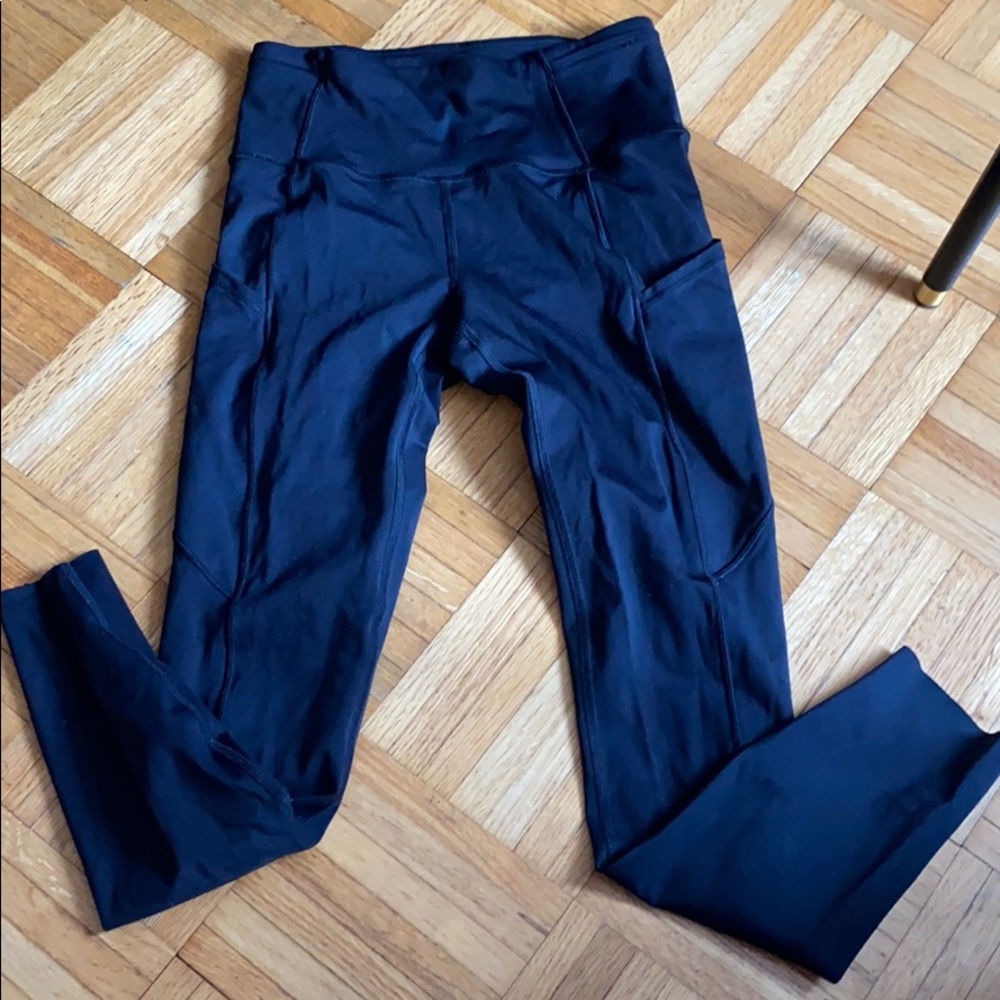 Lululemon High Rise Cropped Leggings Size 4